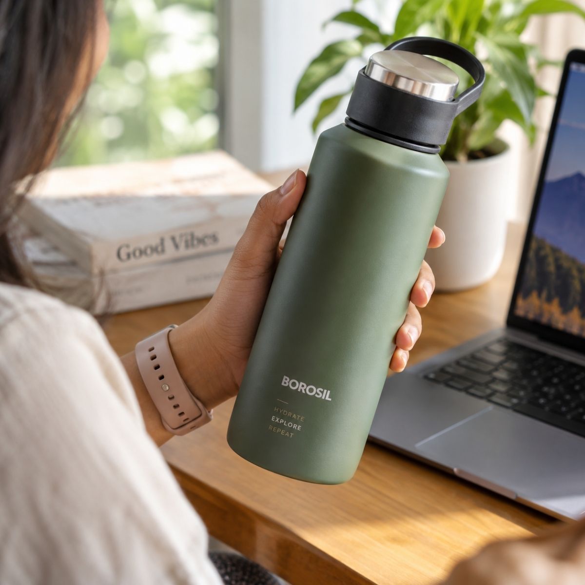 Lifestyle product photography in Chennai showing a reusable bottle in use